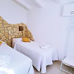 Lo Stazzo Della Dottoressa Semesterbostad
