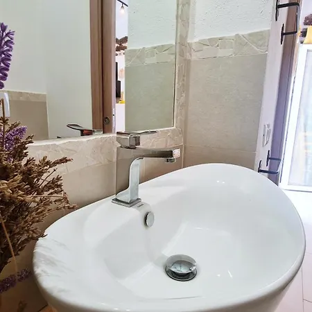Lo Stazzo Della Dottoressa Enas