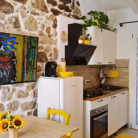 Lo Stazzo Della Dottoressa Holiday home